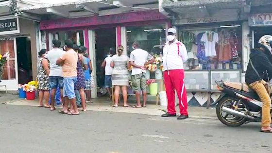 Rose-Hill : A Buckingham, la vie reprend son cours 24 heures avant le déconfinement
