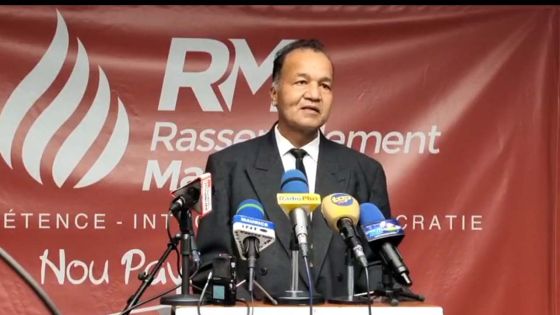 Bateaux échoués : conférence de presse du Rassemblement Mauricien