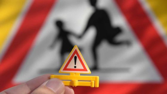 L'éducation à la sécurité routière en milieu scolaire : réactions mitigées après l’annonce de Ganoo