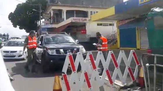 35e jour de confinement : barrage policier à Lallmatie 