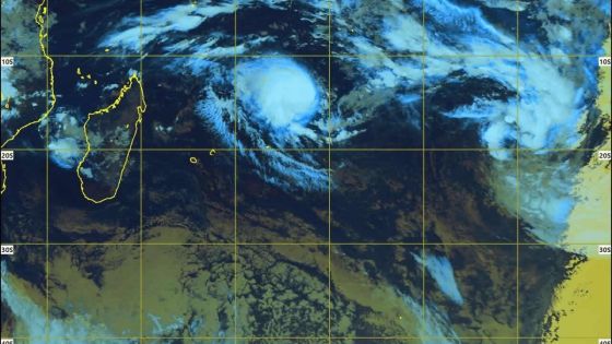 Météo : Emnati à 1210 km de Maurice