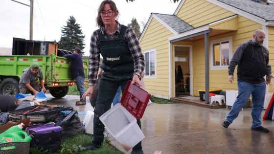Inondations aux Etats-Unis: une digue cède près de Seattle, la population appelée à évacuer