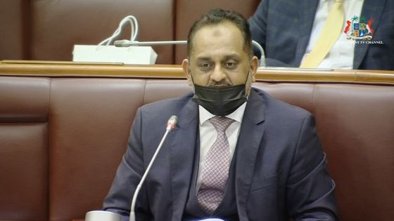 Débats budgétaires - Reza Uteem se demande qui va rembourser les dettes