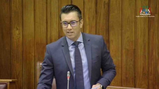 Shakeel Mohamed : « Il faut un système qui ne peut différencier les communautés » 