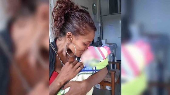 Première réaction de Sharonne qui vient de récupérer son bébé