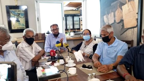 Ramgoolam, la seule personne capable de damer le pion à Pravind Jugnauth, selon Bashir Khodabux  