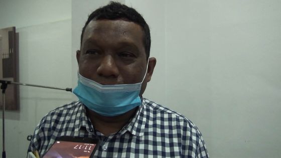 L'ex-conseiller municipal Ahmad Seegoolam déserte le camp rouge et envisage de passer à l'orange