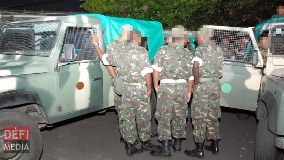 En poste à Rodrigues : un groupe de policiers dit toujours attendre leur relève