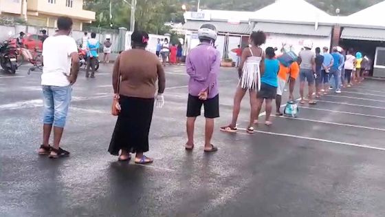 Covid-19: le social distancing bien indiqué, mais