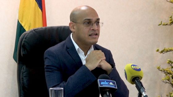 Virulente sortie du ministre du Travail contre le patronat : « Arrêtez la démagogie »