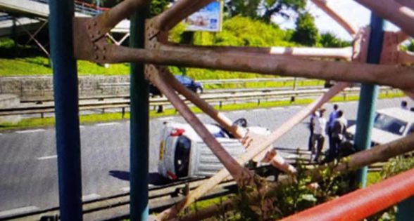  Sorèze : une voiture se renverse sur l’autoroute