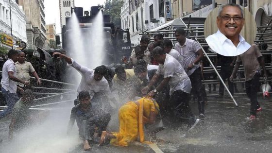 Sri Lanka : le président accepte de démissionner, son palais envahi