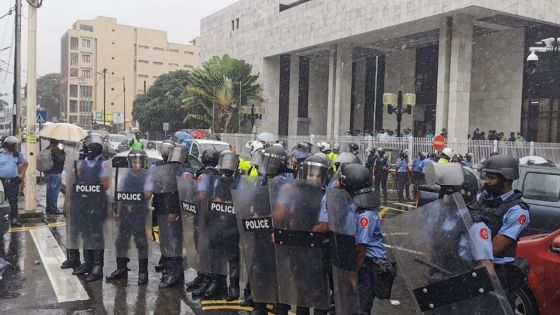 [En images] Private Prosecution : important déploiement des éléments de la SSU