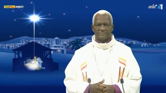 Le révérend Sténio André : «Une pensée pour les frontliners et les malades»