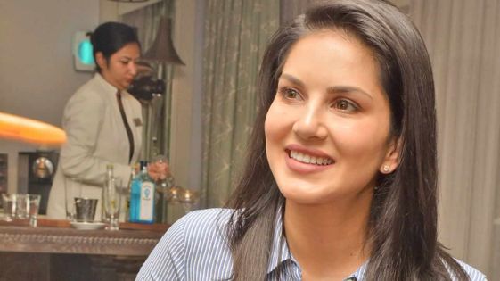 Sunny Leone : «Amazing Mauritius» 