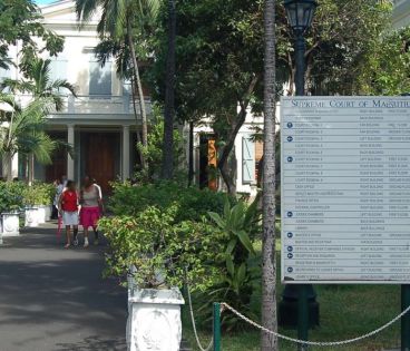 Profession légale: liste des candidats ayant réussi à leurs examens