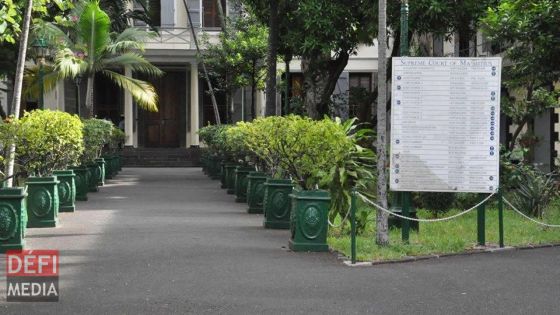 Condamné à 18 ans de prison pour le viol de sa belle-sœur : la Cour suprême annule sa sentence 