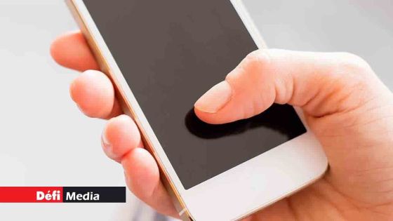 Non-respect des gestes barrières : la police demande d’envoyer les photos sur le 59408999