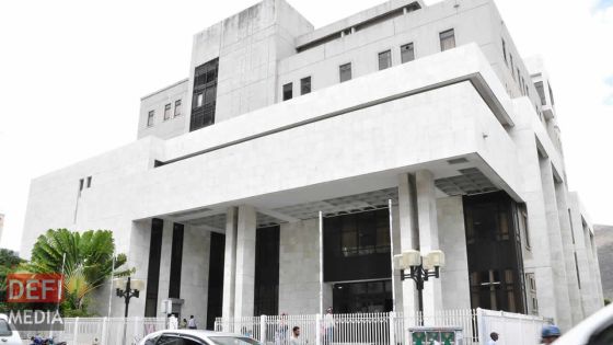 Jets de pierres sur le bungalow des Jugnauth : quatre suspects arrêtés