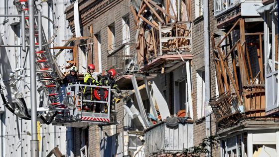   Ukraine : le bilan des frappes russes sur Kiev porté à 23 morts, tollé chez les Européens