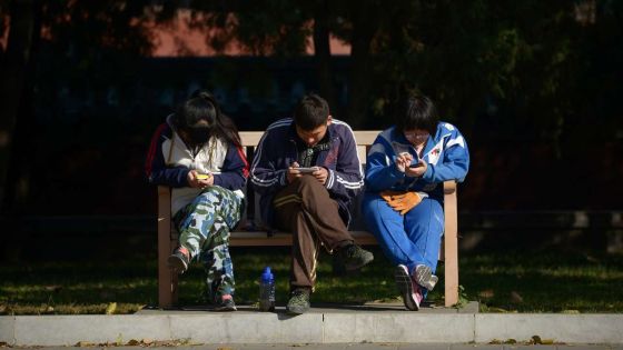 Chine: les mineurs bientôt privés d'internet la nuit