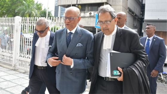 Affaires des coffres-forts : les 23 accusations portées contre Navin Ramgoolam amendées