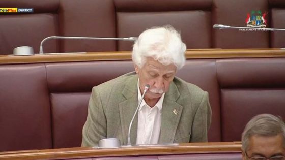 Redécoupage électoral : L’opposition ne désapprouve pas le rapport de l’EBC, selon Bérenger