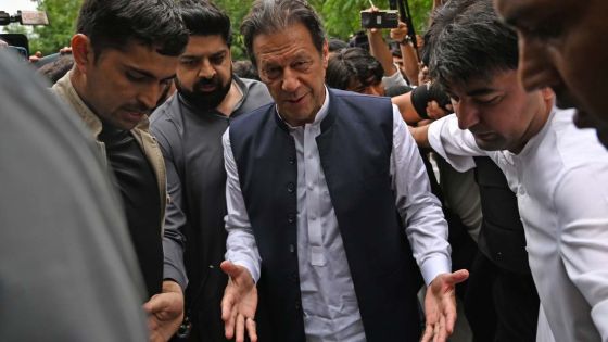 Pakistan : Imran Khan libéré sous caution par un tribunal antiterroriste