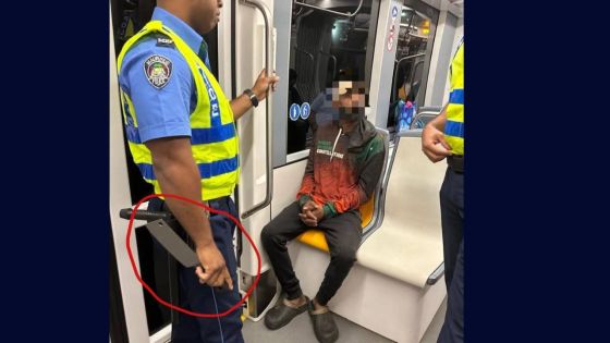 Un couteau saisi sur un passager dans le Metro Express