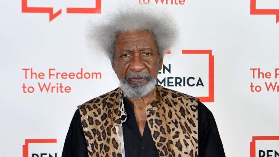 Visa américain annulé pour le Nigérian Wole Soyinka, Nobel de littérature