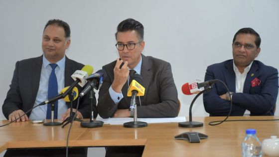 Shakeel Mohamed : «Pas d’augmentation du nombre de visas pour le Hajj cette année»