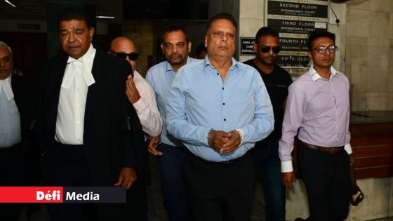 En cour de Port-Louis : Nasser Beekhy évoque un trafic d’influence de Rs 350 millions