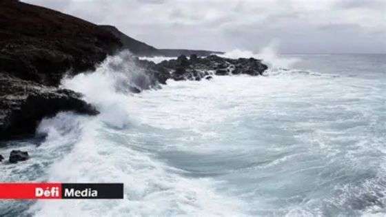 Anticyclone : avertissement de fortes houles, avec des rafales pouvant atteindre 70 km/h