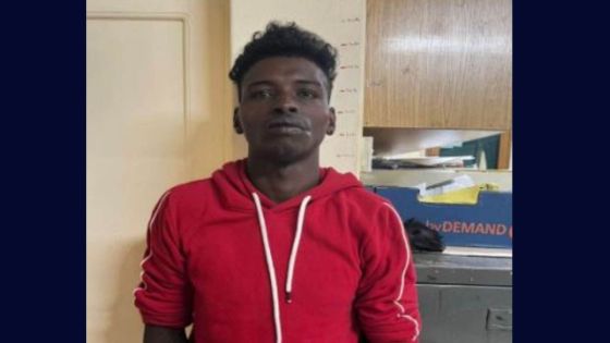 Agression d’un couple à Petit-Raffray : le suspect mord un policier lors de son arrestation