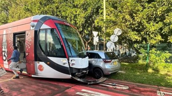 Réduit : collision entre un tram du Metro Express et une voiture