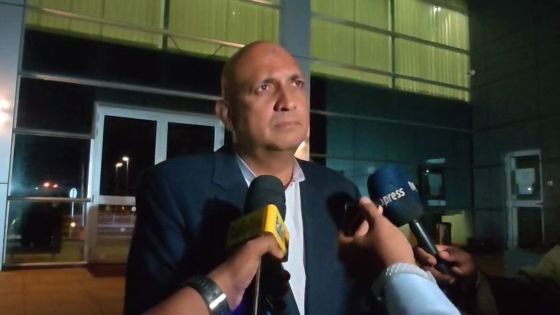 Blanchiment d’argent allégué : un employé de l’homme d’affaires malgache Mamy Ravatomanga arrêté