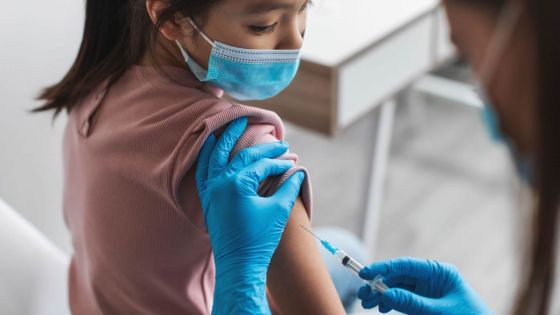 Des experts américains recommandent les vaccins de Moderna et Pfizer pour les tout petits