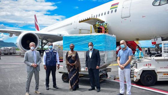 Covid-19 : la première livraison de vaccins de la Gavi Alliance est arrivée