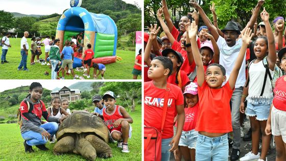 Distribution de cadeaux : Radio Plus fait la fête avec les enfants