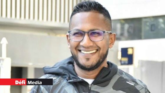 La charge de trafic de drogue abandonnée contre Vimen Sabapati : il rend hommage à ses avocats