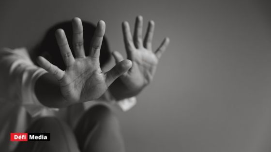 Elle saute du premier étage pour échapper à son ex violent - la victime : «Si mo pa sote, li ti kav tir mo lavi divan mo bann zanfan»