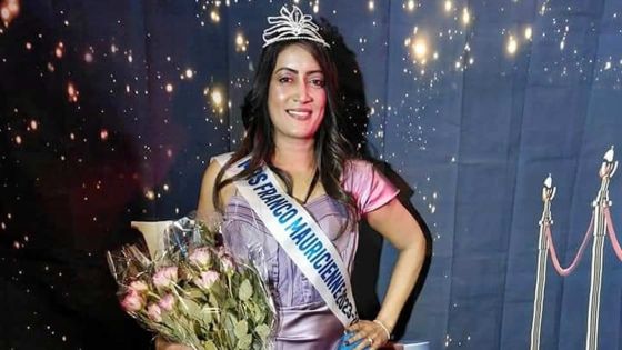 Concours de beauté en France : Vishni Kamadu élue Mrs Franco-mauricienne 