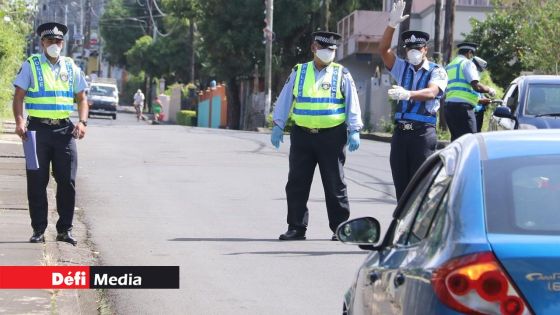 Covid-19 Bill - Cracher dans la rue : amende de Rs 5000 et 30 jours de prison  