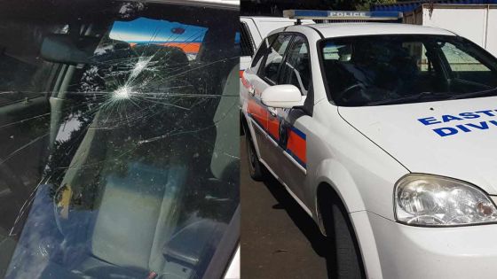 Collège Basdeo Bissoondoyal : des élèves s’en prennent à une voiture de police