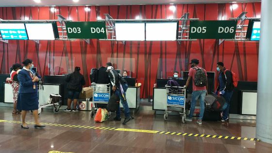 [En images] Un premier vol pour Rodrigues après plus de trois mois d’interruption