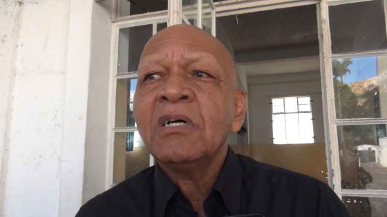 Sylvio Michel s’insurge contre le contenu d’un manuel scolaire de Grade 7