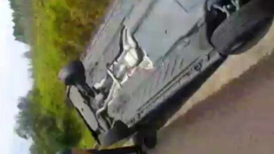 Quartier-Militaire : une voiture finit les 4 roues en l’air