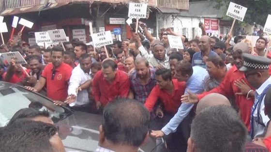 Ramgoolam au CCID : bousculade et mobilisation de ses partisans 
