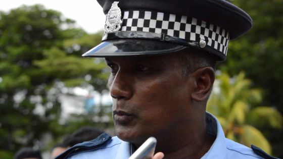 Interdit de parade aux casernes centrales : le caporal Bungsy raconte qu’il a été «humilié devant ses proches»