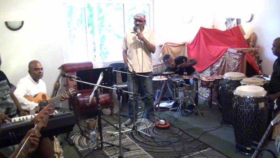 Concert au MGI: Nitish Joganah et ses musiciens en répétition